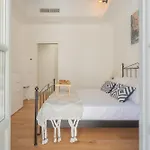 Independence With Balcony