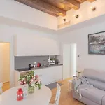 Independence With Balcony By Rent * Комо