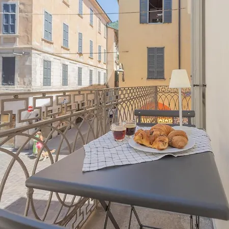 Independence With Balcony By Rent