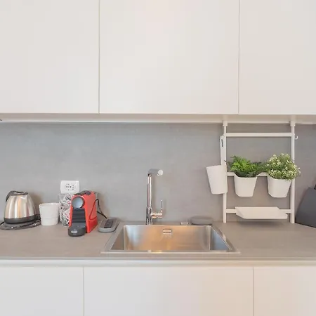 דירה Independence With Balcony By Rent *