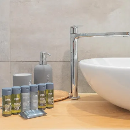 Independence With Balcony By Rent