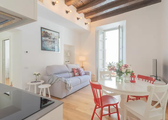 Independence With Balcony By Rent Appartement