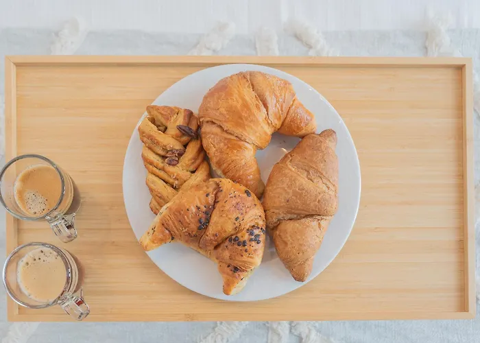 Апартаменты Independence With Balcony By Rent *