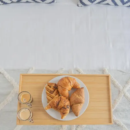 Independence With Balcony By Rent Διαμέρισμα *